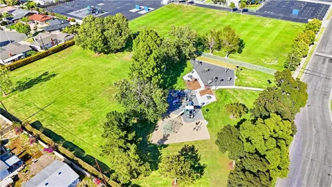 $1,299,000 | 6051 Kimberly Drive, Huntington Beach, CA 92647