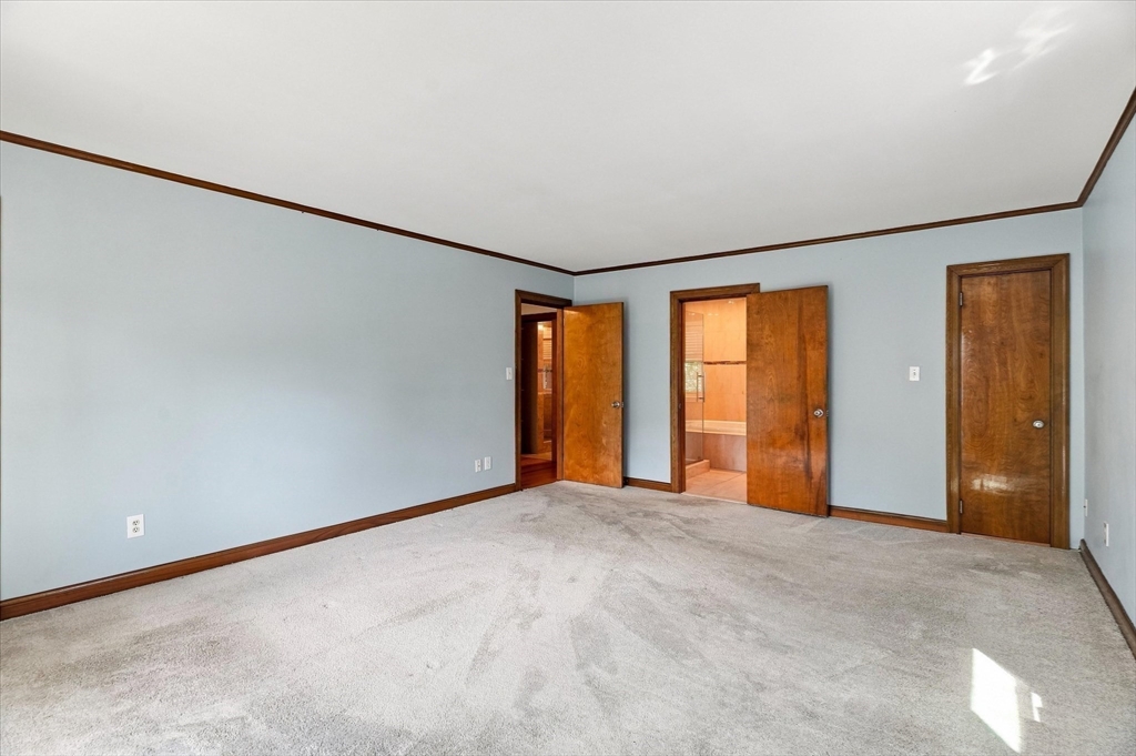 35 Swift Road Framingham, MA 01702 - Photo 20 of 40 Gallery Image 20