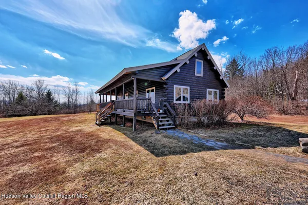 $599,900 | 513 County Road 10, Windham, NY 12496