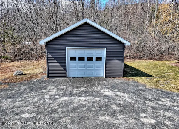 $599,900 | 513 County Road 10, Windham, NY 12496