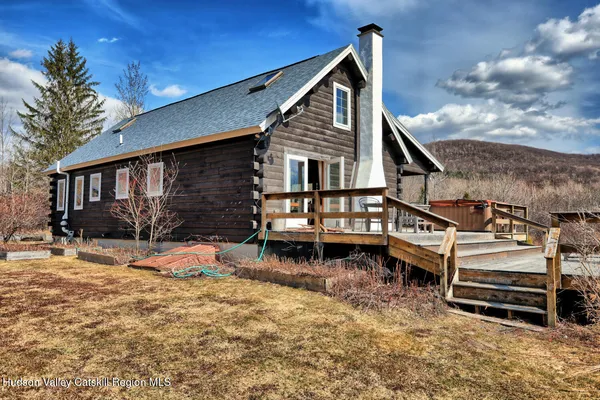 $599,900 | 513 County Road 10, Windham, NY 12496