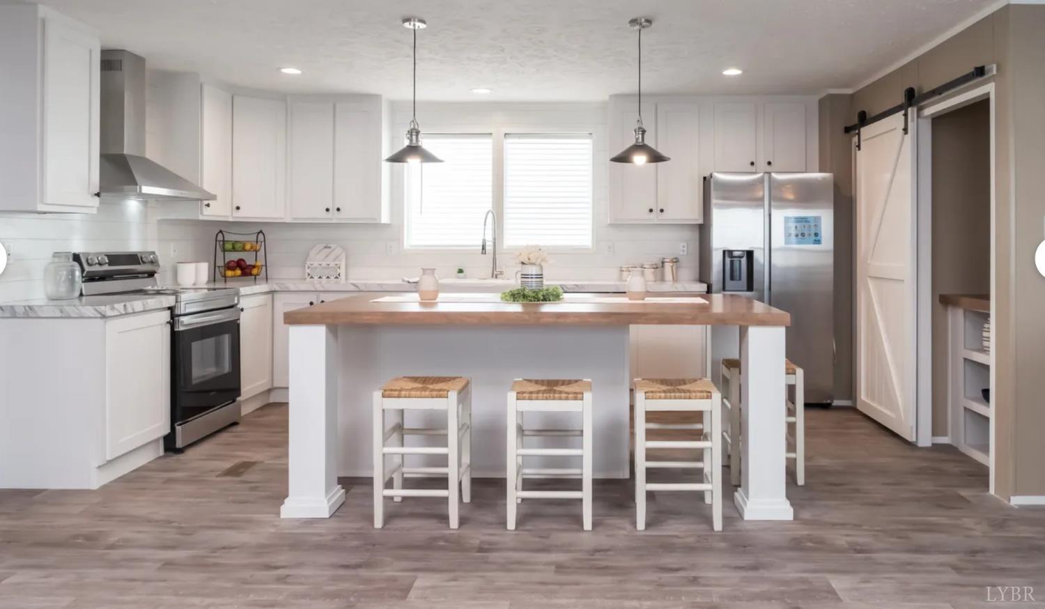 2125 Walnut Hollow Road Lynchburg, VA 24503 - Photo 3 of 13