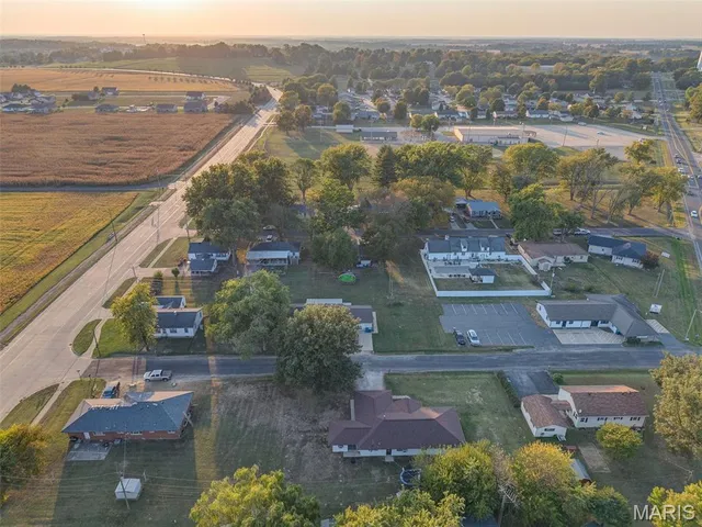 $194,900 | 35 Zbinden Lane, Highland, IL 62249