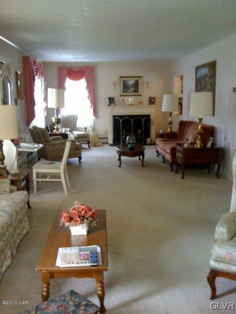 4707 Timberline Road Walnutport, PA 18088 - Photo 6 of 24 Gallery Image 6