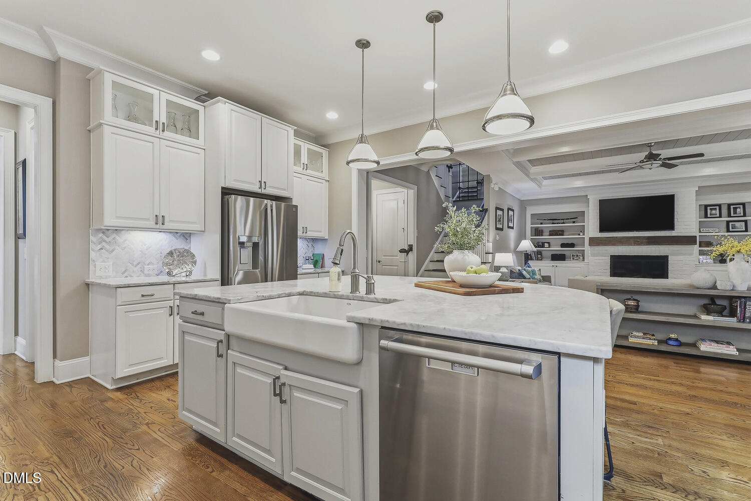 3709 Rolston Drive Raleigh, NC 27609 - Photo 19 of 91 027