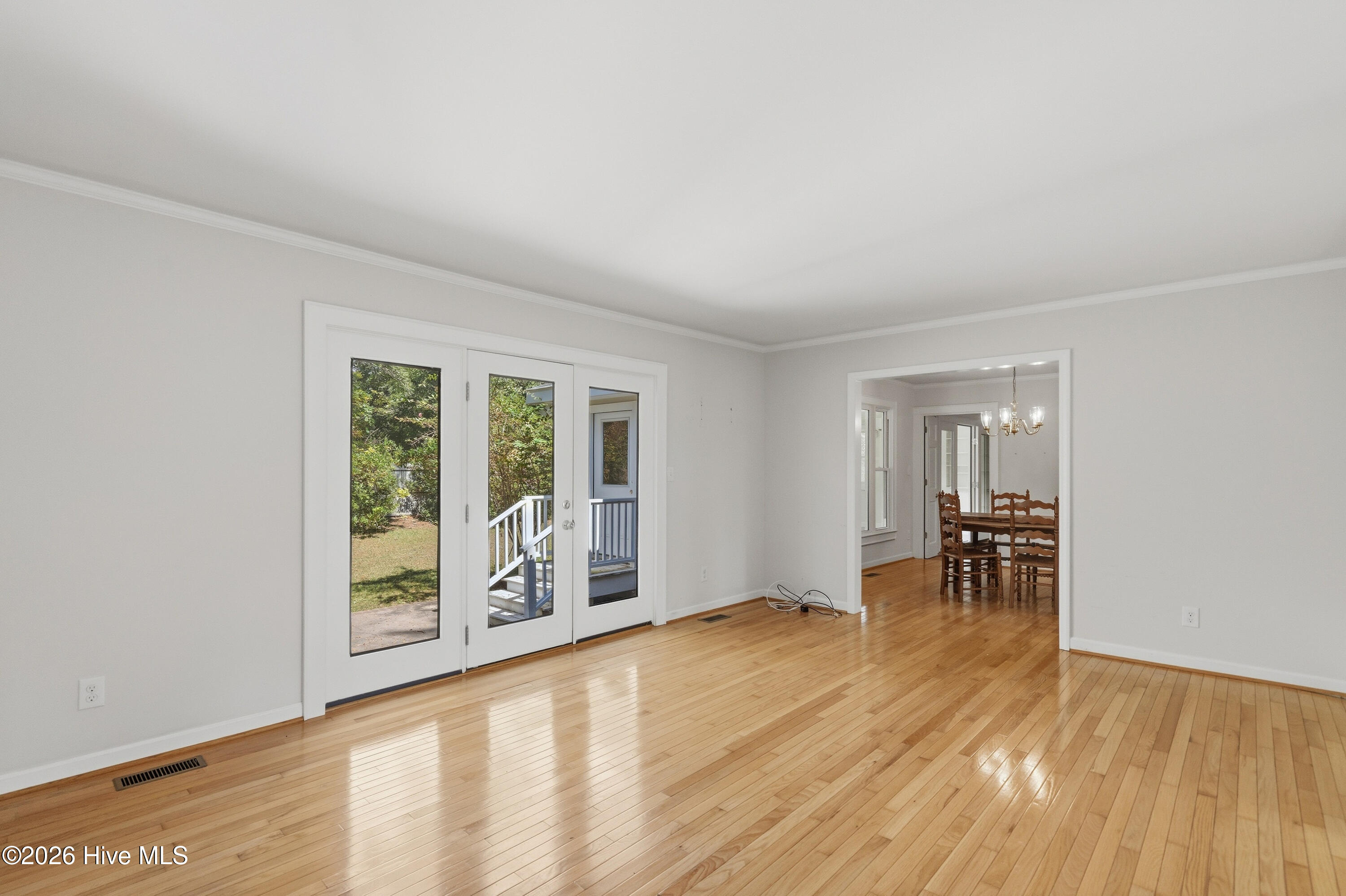 216 Lands End Road Morehead City, NC 28557 - Photo 9 of 65 216 Lands End _ Interior-Exterior (12 of