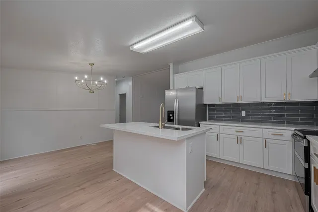 $1,600 | 16282 Wild Oak Lane, Conroe, TX 77302