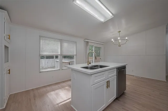 $1,600 | 16282 Wild Oak Lane, Conroe, TX 77302