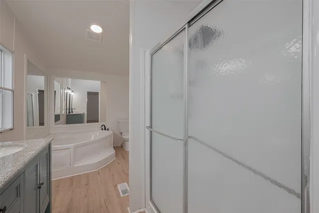 $1,600 | 16282 Wild Oak Lane, Conroe, TX 77302