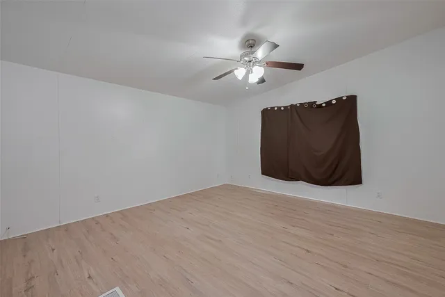 $1,600 | 16282 Wild Oak Lane, Conroe, TX 77302