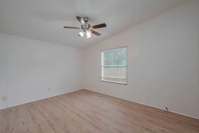 $1,600 | 16282 Wild Oak Lane, Conroe, TX 77302