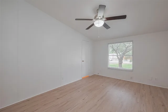 $1,600 | 16282 Wild Oak Lane, Conroe, TX 77302