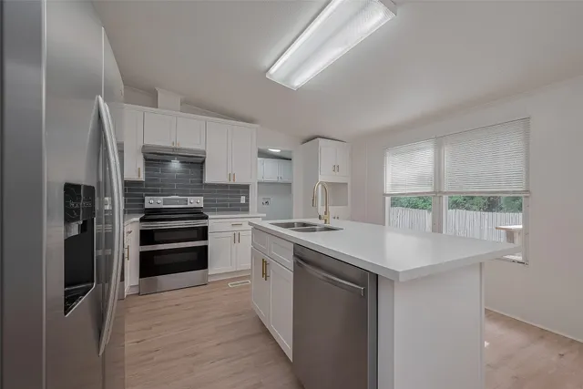 $1,600 | 16282 Wild Oak Lane, Conroe, TX 77302