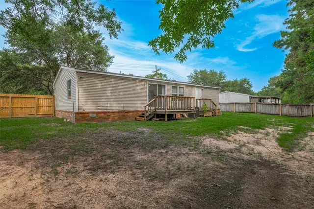 $1,600 | 16282 Wild Oak Lane, Conroe, TX 77302