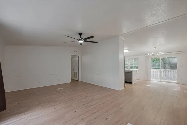 $1,600 | 16282 Wild Oak Lane, Conroe, TX 77302