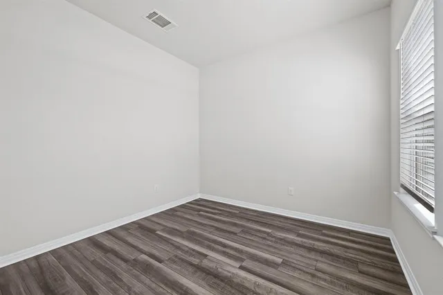 $2,295 | 631 Wild Spur Lane, Liberty Hill, TX 78642