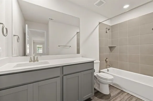 $2,295 | 631 Wild Spur Lane, Liberty Hill, TX 78642