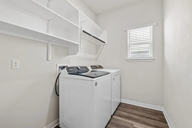 $2,295 | 631 Wild Spur Lane, Liberty Hill, TX 78642