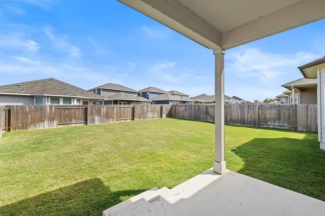 $2,295 | 631 Wild Spur Lane, Liberty Hill, TX 78642