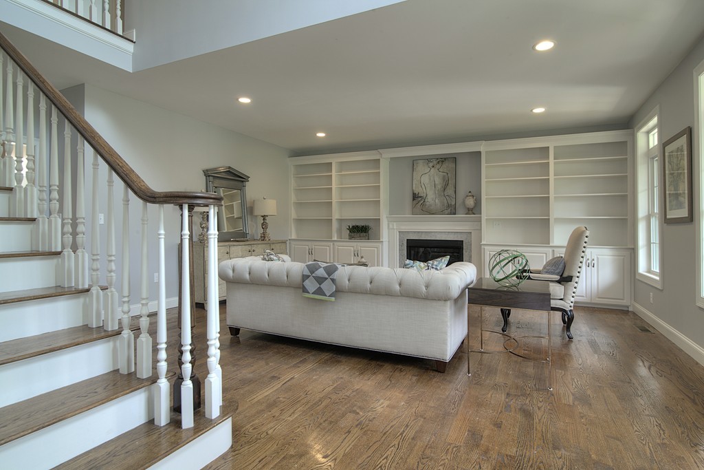 107 Campion Road North Andover, MA 01845 - Photo 1 of 25 Gallery Image 1
