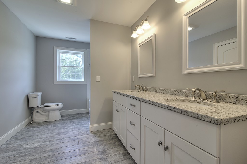 107 Campion Road North Andover, MA 01845 - Photo 16 of 25 Gallery Image 16