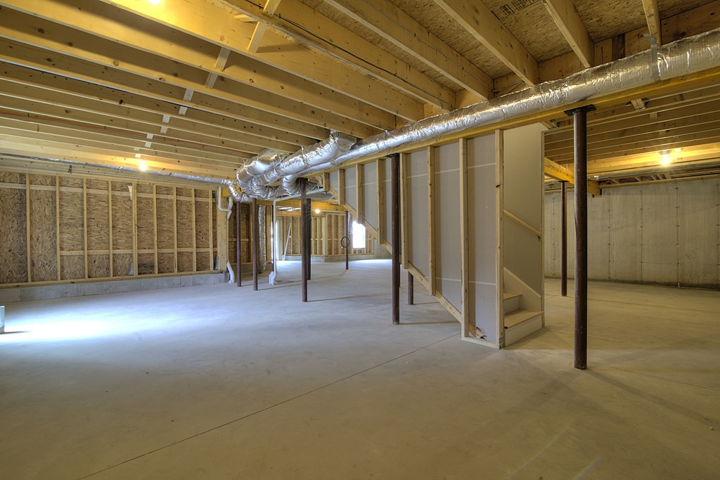 107 Campion Road North Andover, MA 01845 - Photo 20 of 25 Gallery Image 20