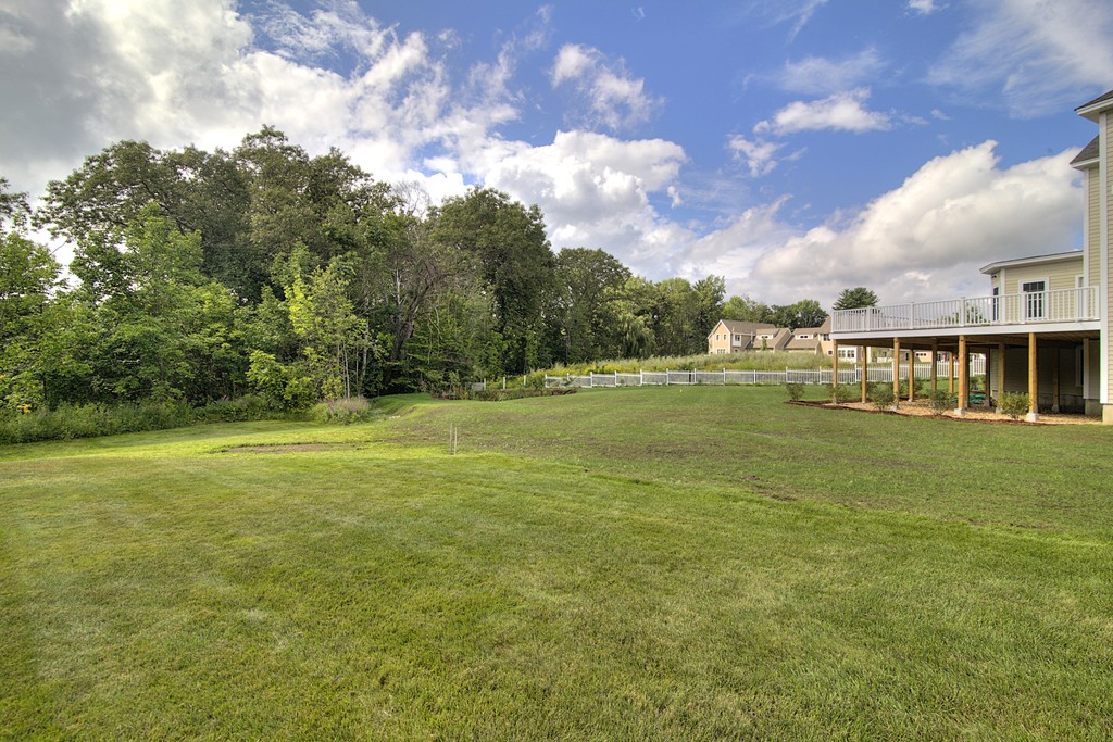 107 Campion Road North Andover, MA 01845 - Photo 24 of 25 Gallery Image 24
