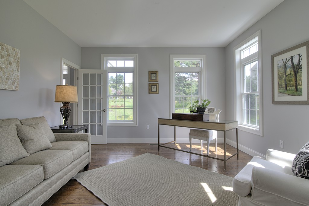 107 Campion Road North Andover, MA 01845 - Photo 3 of 25 Gallery Image 3