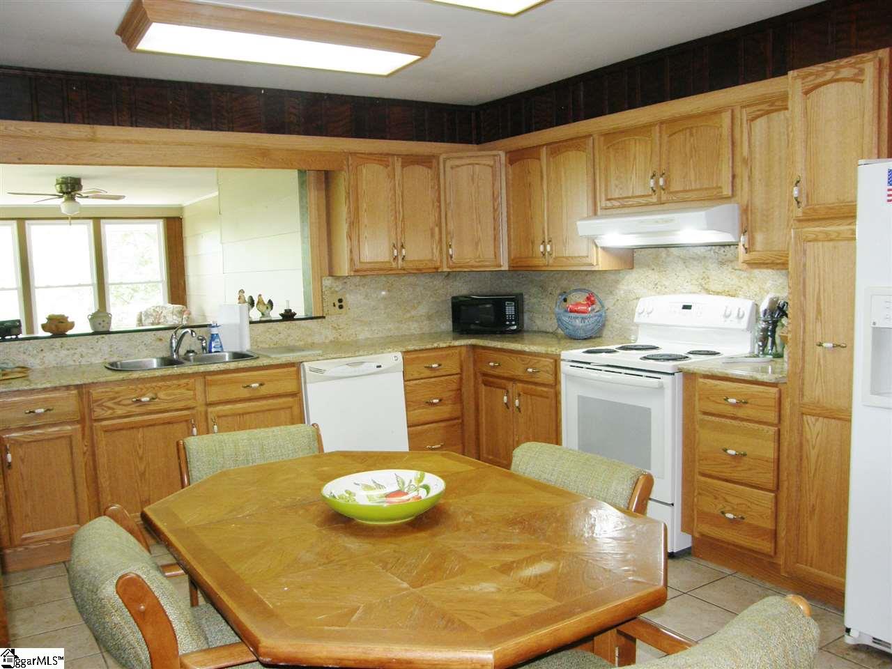 120 Gintomo Road Cleveland, SC 29635 - Photo 13 of 34