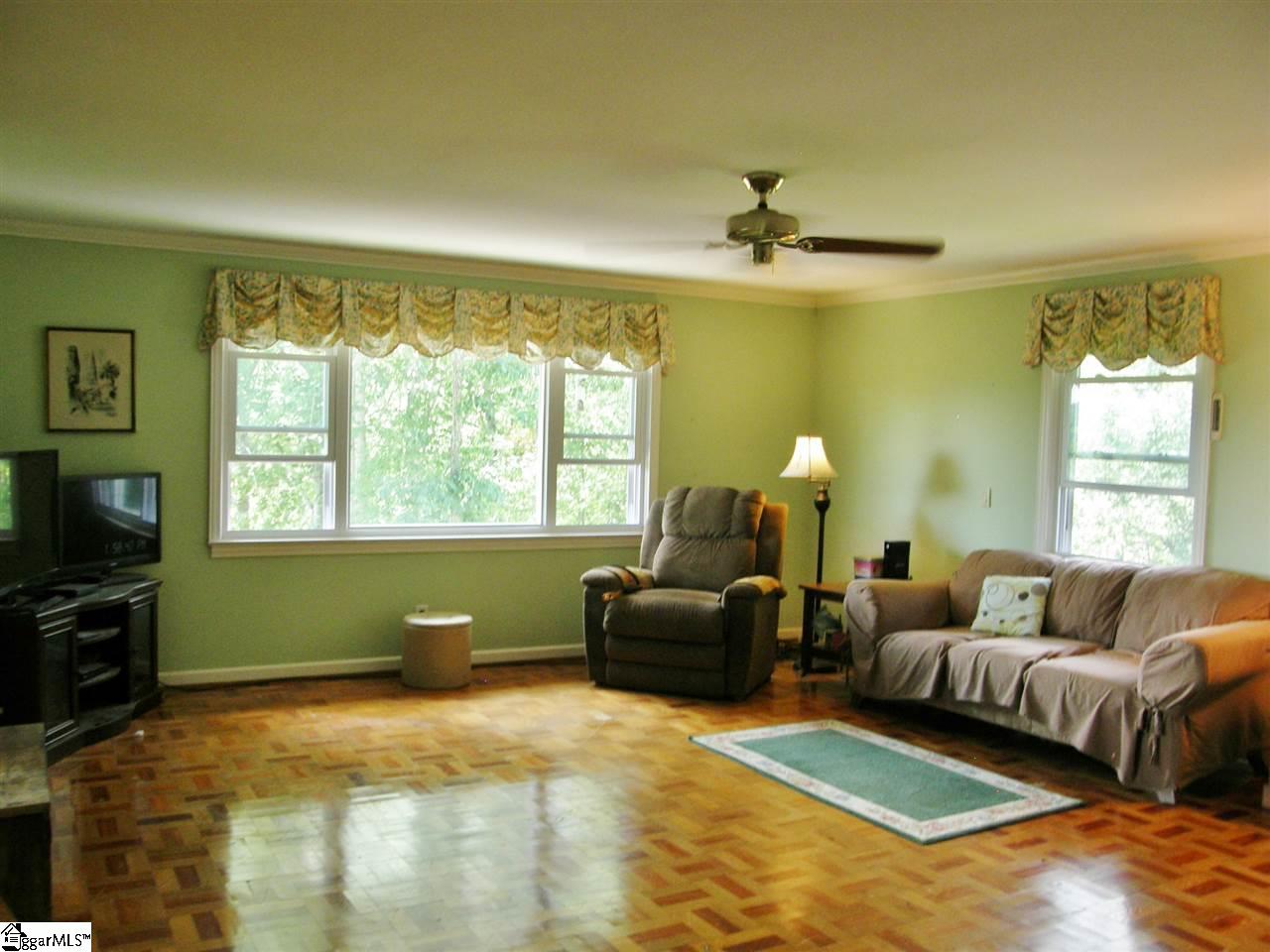 120 Gintomo Road Cleveland, SC 29635 - Photo 5 of 34