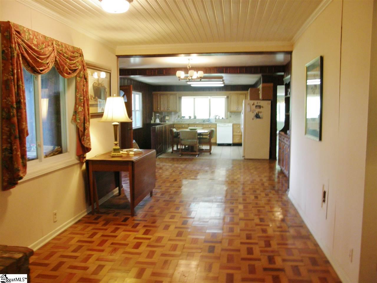 120 Gintomo Road Cleveland, SC 29635 - Photo 9 of 34