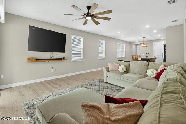 $334,900 | 6997 Red Timber Road, Jacksonville, FL 32244