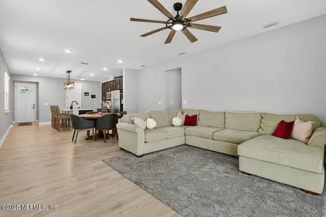 $334,900 | 6997 Red Timber Road, Jacksonville, FL 32244