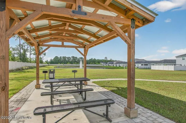 $334,900 | 6997 Red Timber Road, Jacksonville, FL 32244