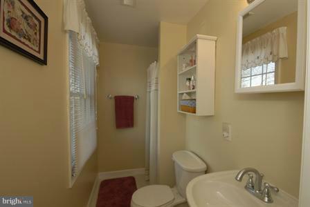 5713 South Renn Road Frederick, MD 21703 - Photo 2 of 30 Bath