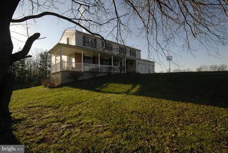 5713 South Renn Road Frederick, MD 21703 - Photo 14 of 30 Exterior (Front)