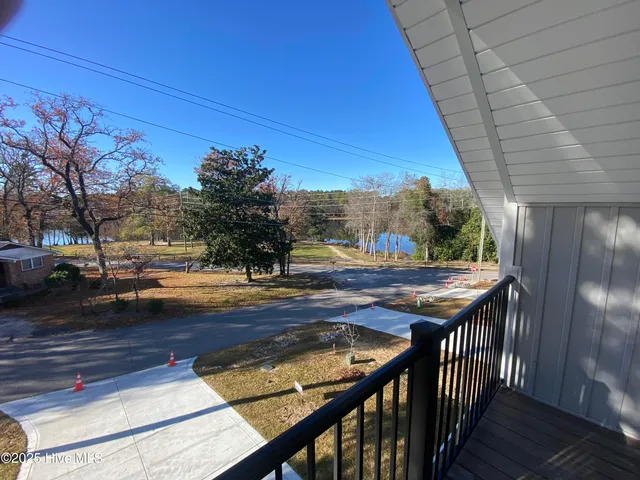 $476,200 | 410 Summit Street, Aberdeen, NC 28315