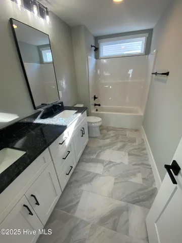 $476,200 | 410 Summit Street, Aberdeen, NC 28315