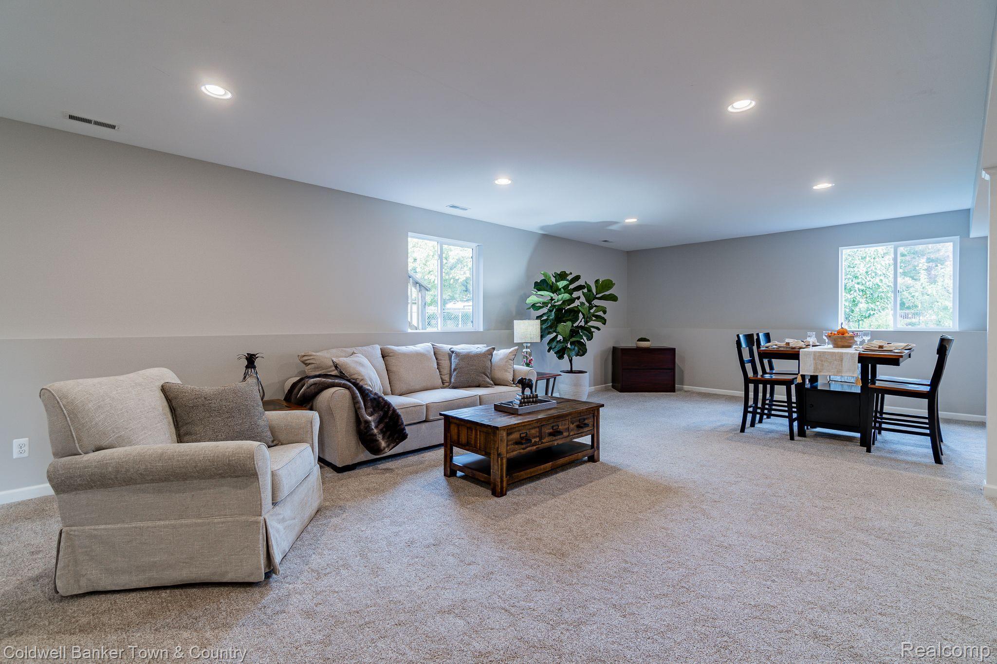 3179 Eastern Avenue Rochester, MI 48307 - Photo 35 of 55 Gallery Image 35
