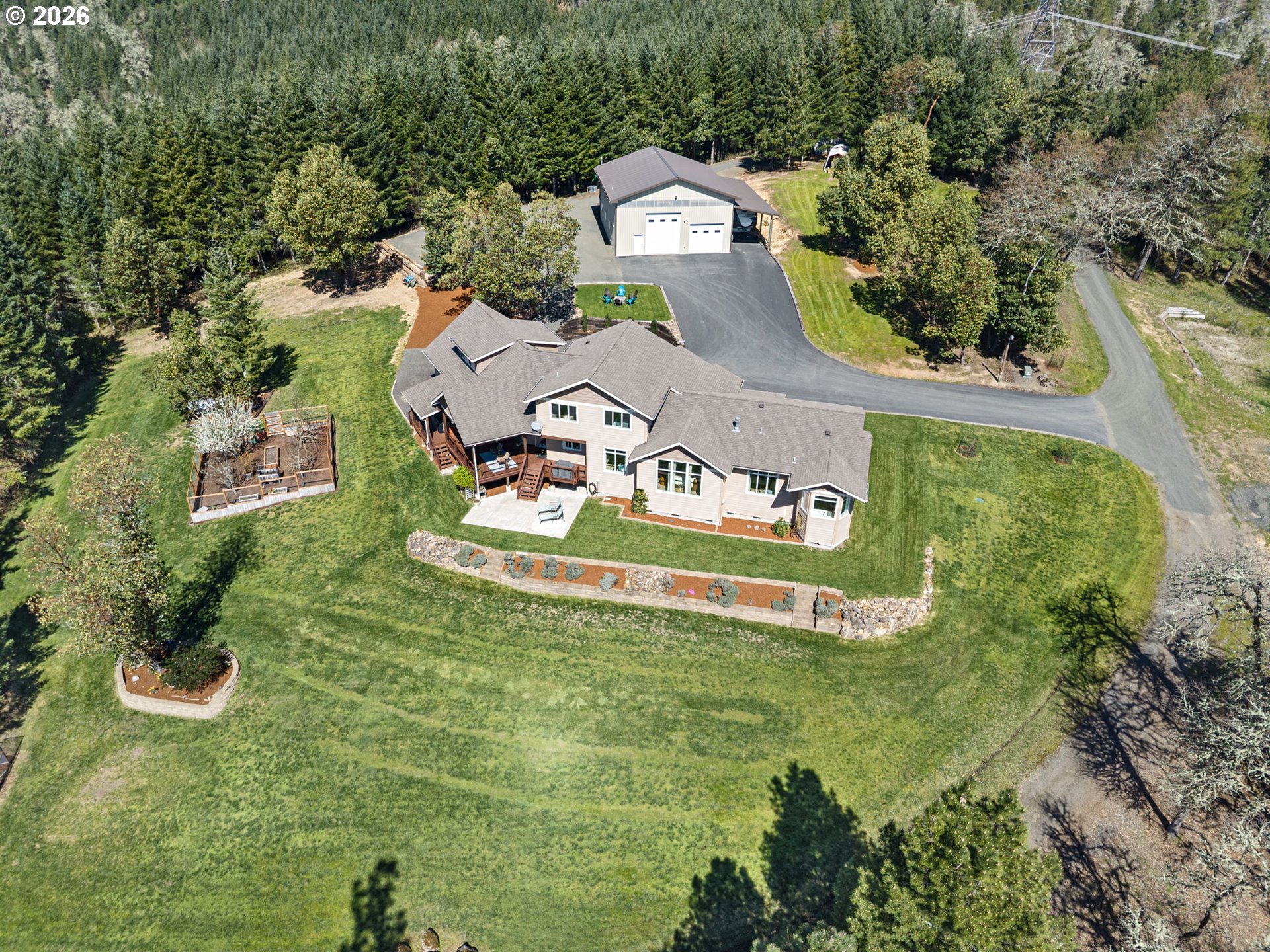 86404 Bailey Hill Road Eugene, OR 97405 - Photo 3 of 47