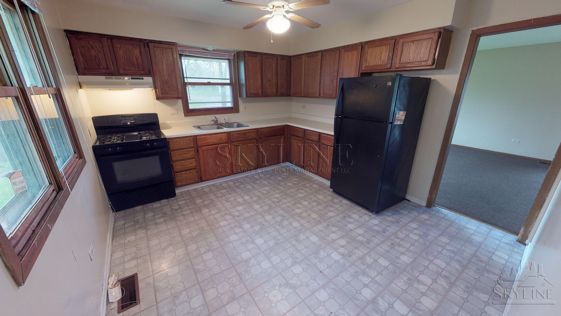 2612 Horeb Avenue Zion, IL 60099 - Photo 7 of 16