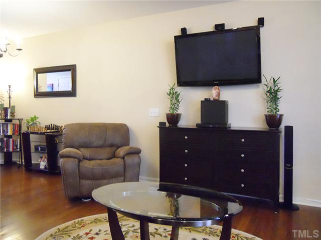 14334 Foxcroft Road Raleigh, NC 27614 - Photo 4 of 21 Gallery Image 4