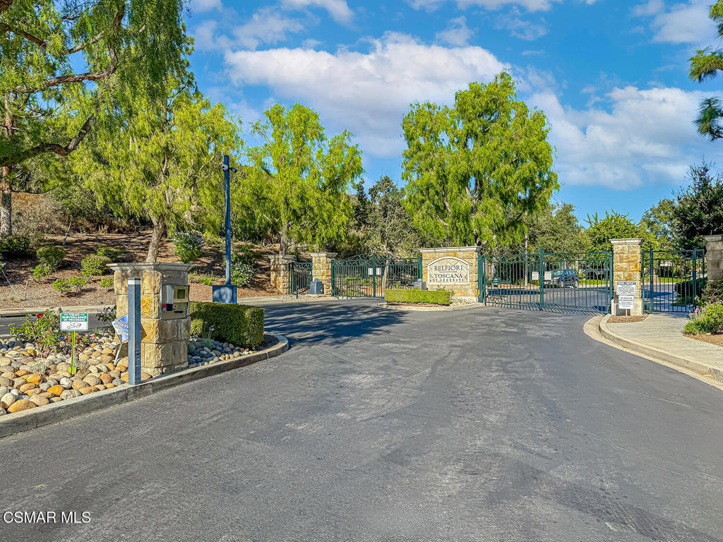 4224 Shawnee Street Moorpark, CA 93021 - Photo 40 of 42