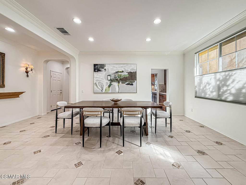 4224 Shawnee Street Moorpark, CA 93021 - Photo 6 of 42