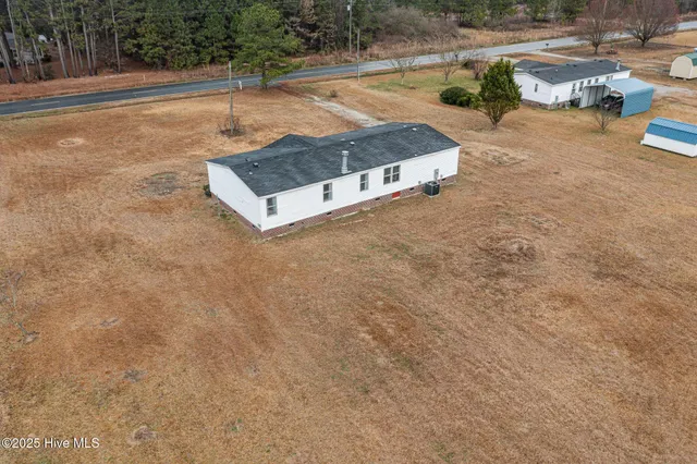 $210,000 | 1056 East Wards Bridge Road, Kenansville, NC 28349
