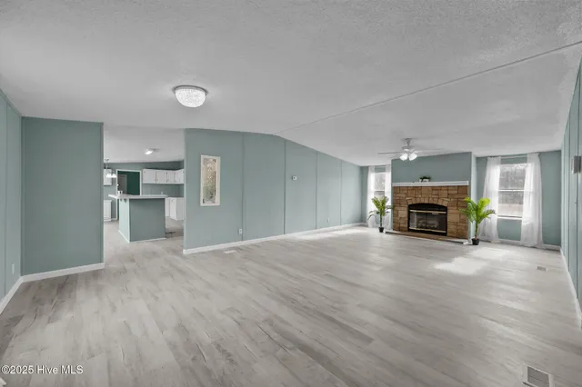 $210,000 | 1056 East Wards Bridge Road, Kenansville, NC 28349