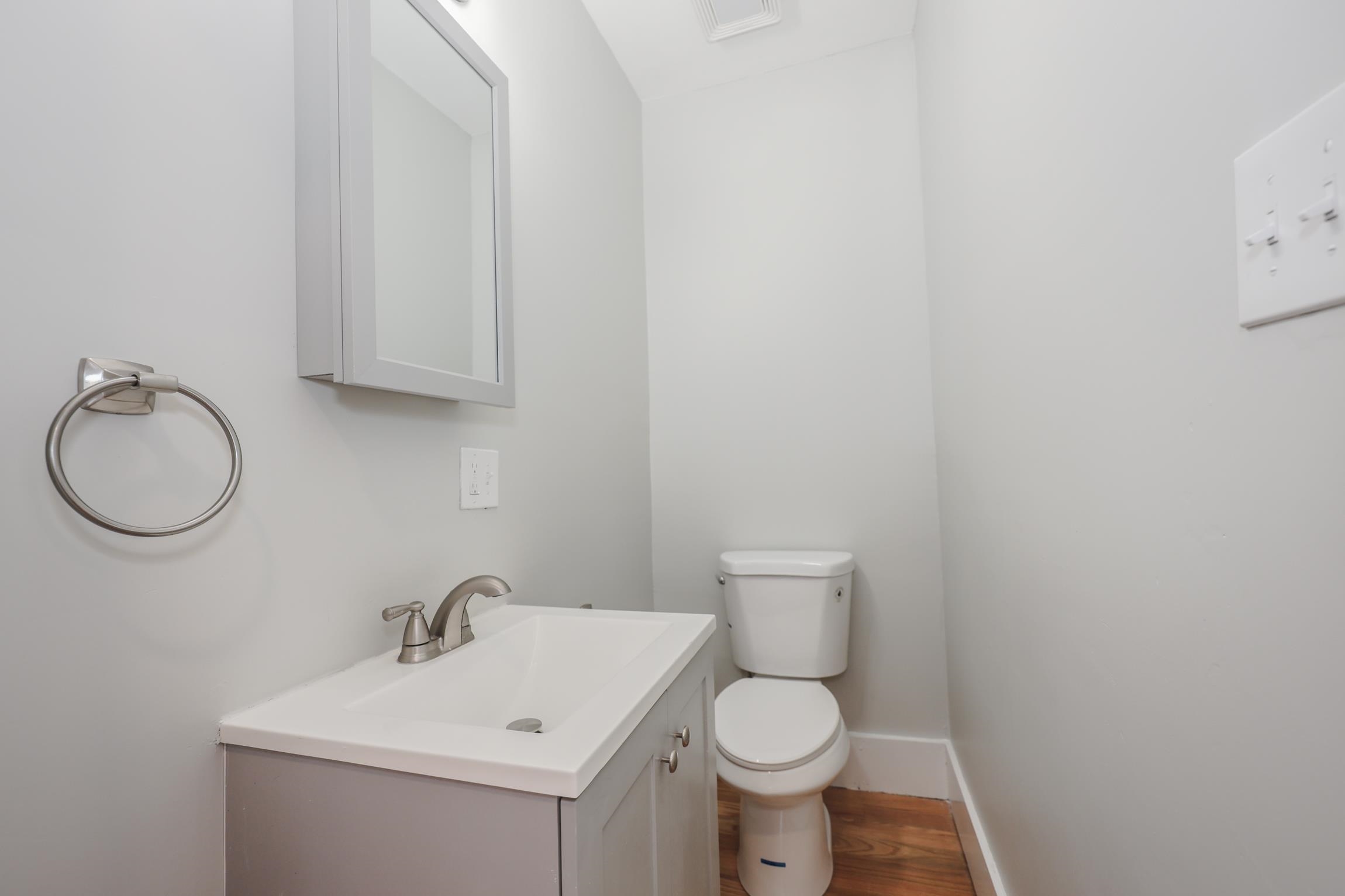 958 Hanover Street Manchester, NH 03104 - Photo 16 of 36