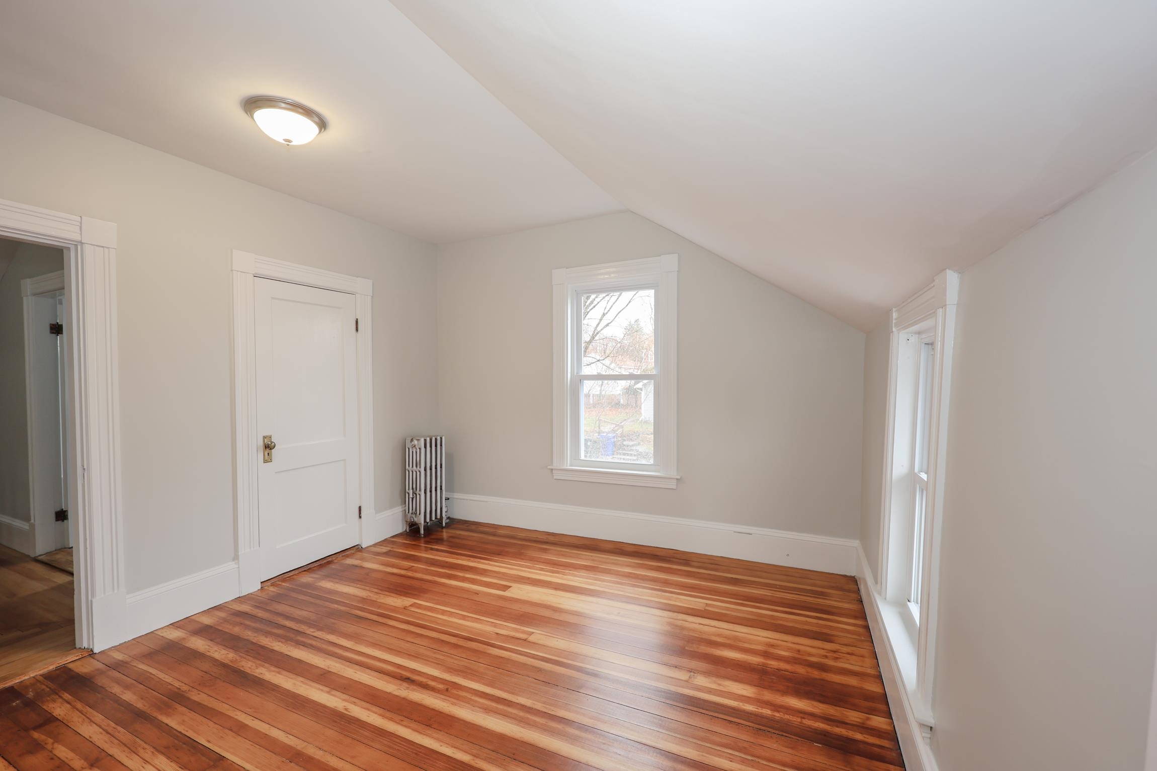 958 Hanover Street Manchester, NH 03104 - Photo 25 of 36