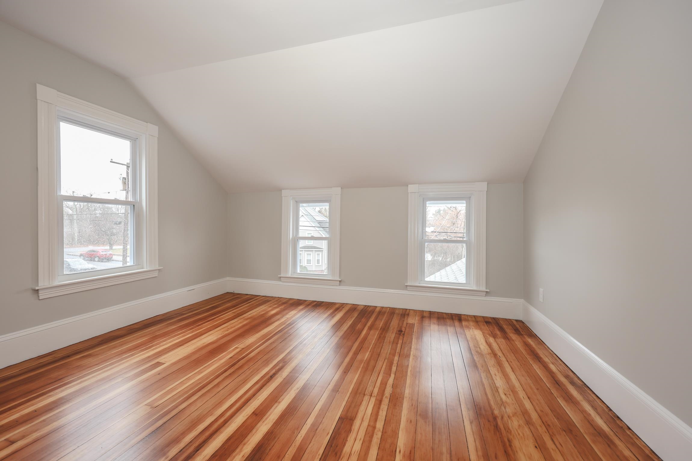 958 Hanover Street Manchester, NH 03104 - Photo 26 of 36