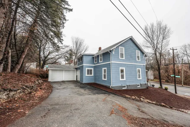 $409,900 | 958 Hanover Street, Manchester, NH 03104